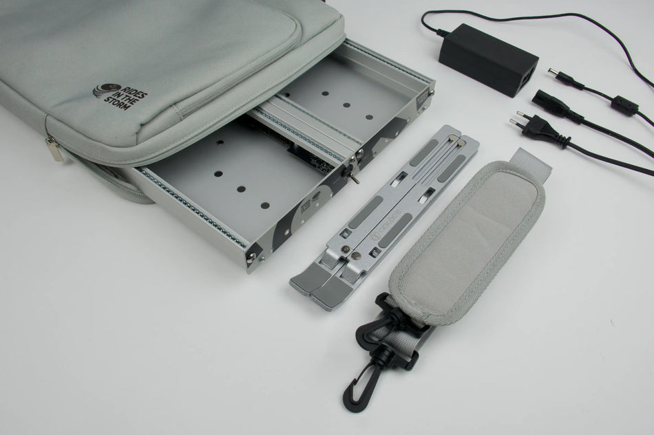 Rides In The Storm Stormnest - 2x 68HP Eurorack case